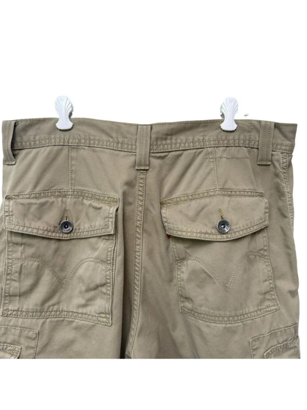 Levi's Mens Cargo Shorts Sz 34 Khaki Tan Utility Pockets Hiking Workwear Casual